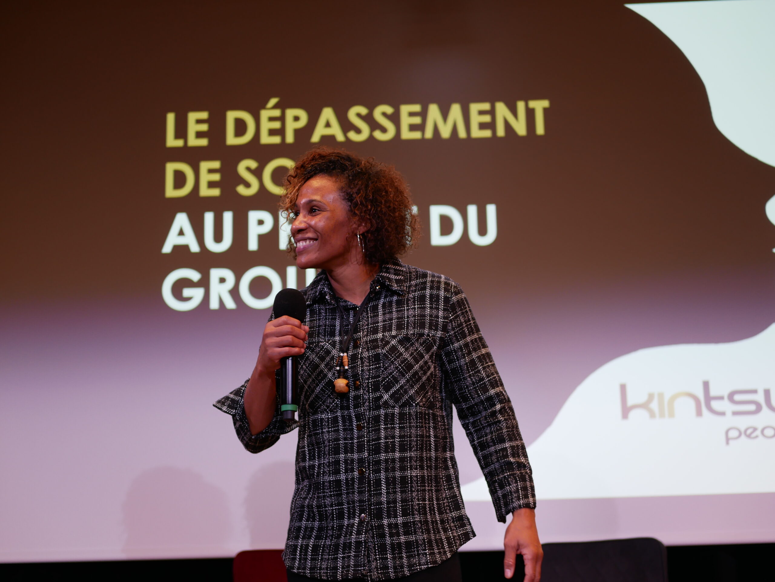 Asma Niang — Présentation Lyon, Hors Sentier Battu